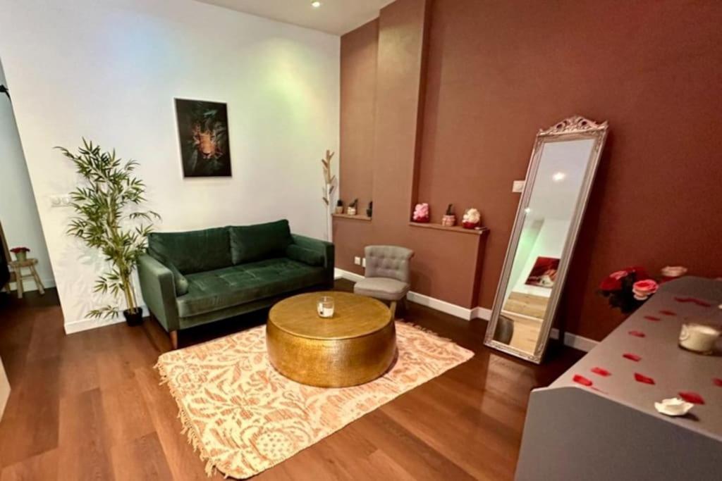 Colline, La Suite Cinema Spa Privee Nancy Buitenkant foto